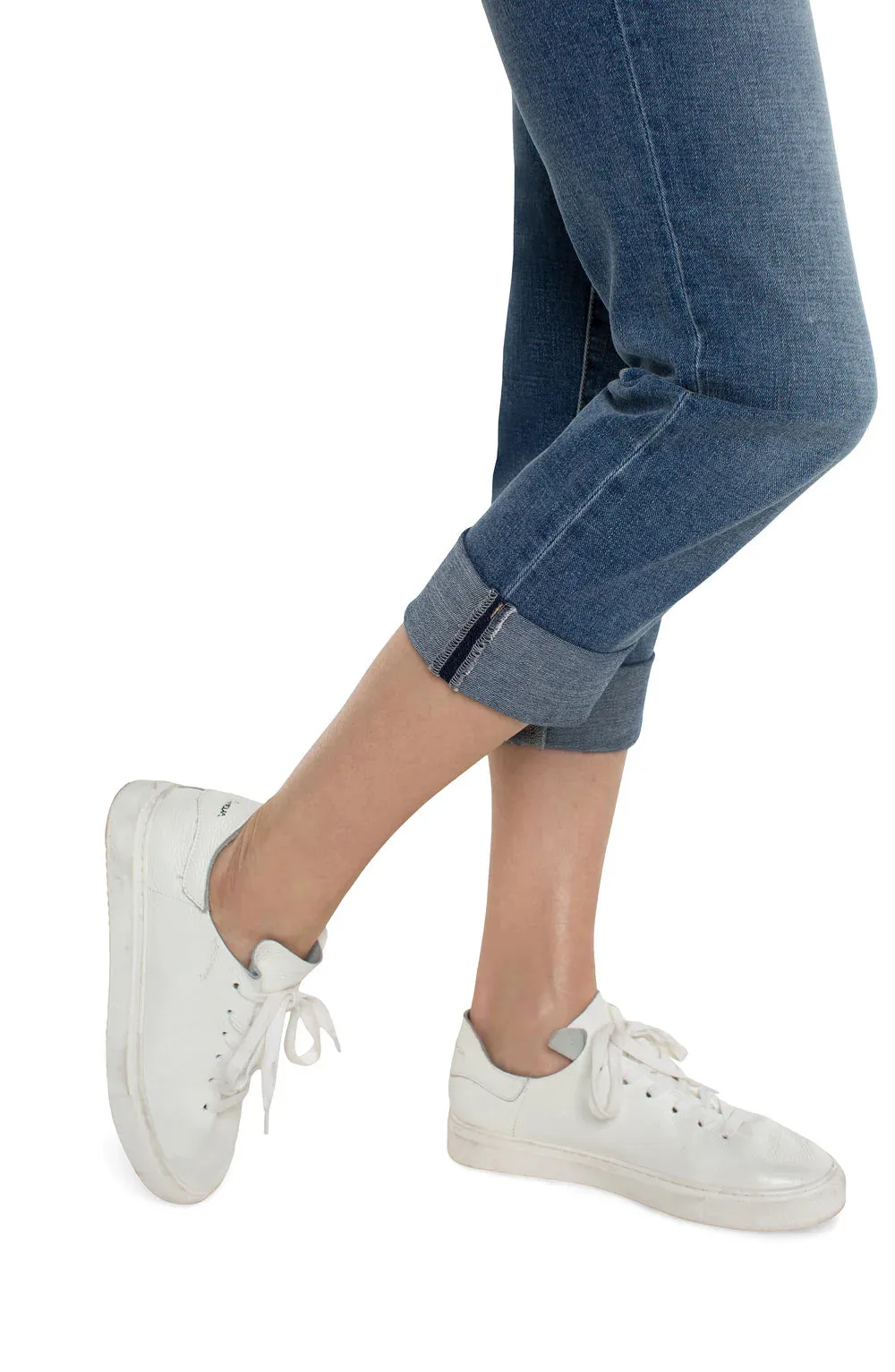 WIDE CROP ROLLED CUFF JEAN